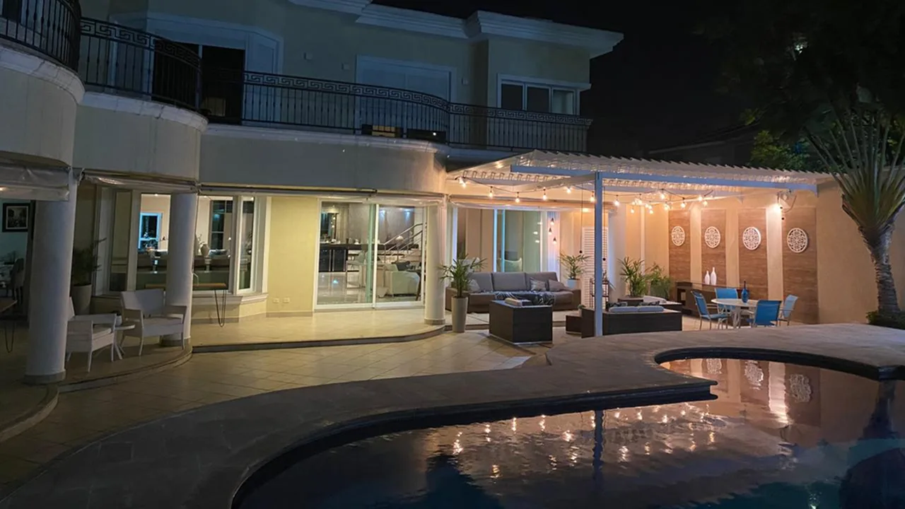 Área de lazer da mansão